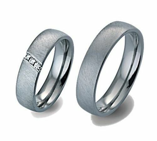 Titanfactory Titan Trauringe TF1 mit Brillant   ct. Diamant
