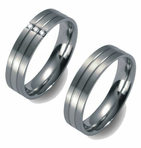Titanfactory Titan Trauringe TF58 mit Brillant   0.06 ct. Diamant