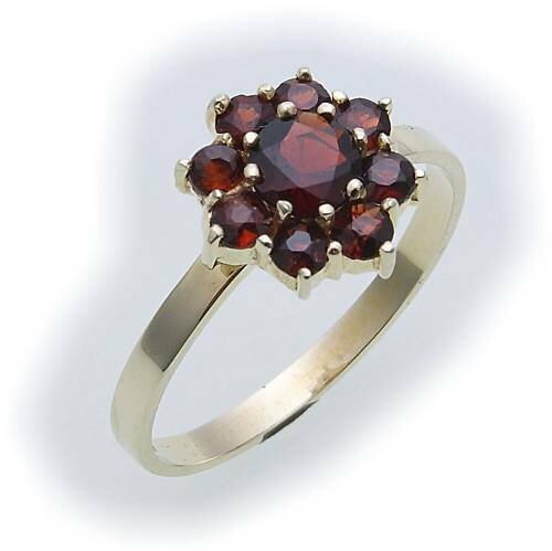 Damen Ring m. Granat in Gold 333 Granatring alle Weiten Gelbgold Qualität 8940/3
