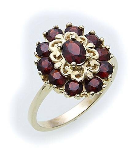 Damen Ring m. Granat in Gold 585 Gelbgold Granatring alle Weiten 8261/5GR