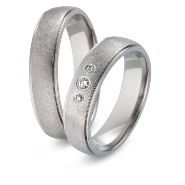 Titanfactory Titan Trauringe TF92 mit 3 Brillanten ges. 0.05 ct. w/si Diamant