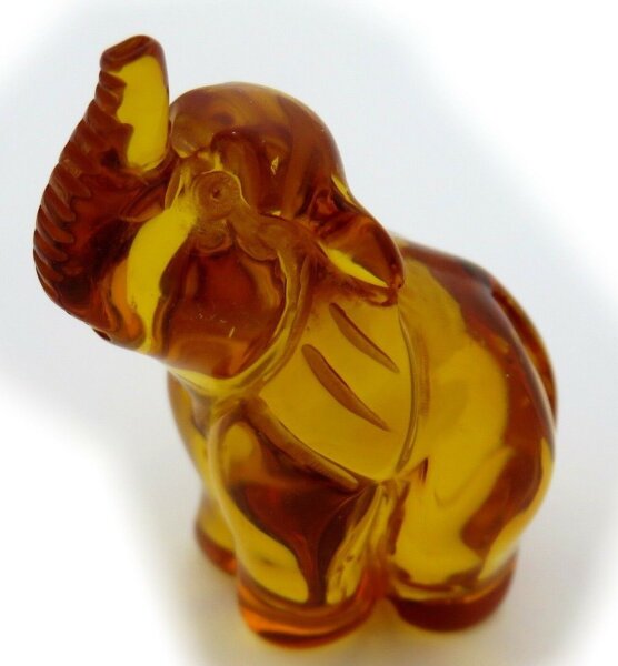 Figur Elefant echter Bernstein aus der Ostsee geschnitz Handarbeit Neu Qualität