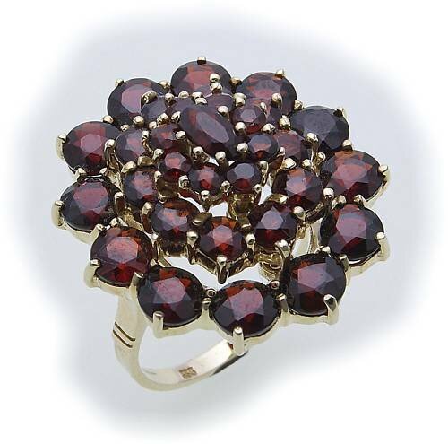Damen Ring m. Granat in Gold 333 Granatring alle Weiten Gelbgold Qualität 8309/3