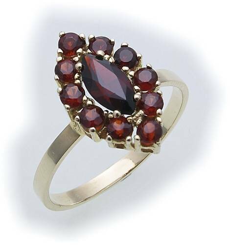 Damen Ring m. Granat in Gold 585 Gelbgold Granatring alle Weiten 8315/5GR